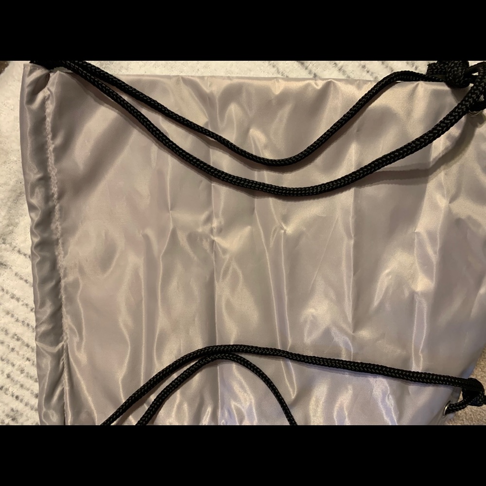 Draw string back pack - Picture 3 of 4